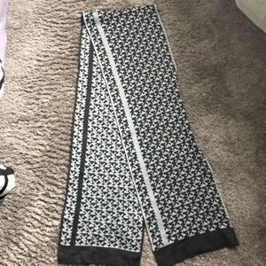 NWOT Michael Kors Scarf